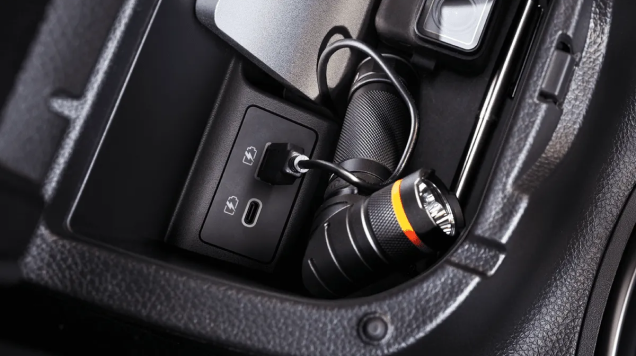 4 USB Ports
