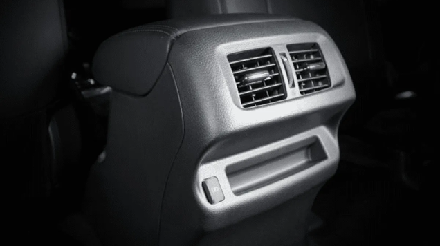 Rear Air-conditioning Vents