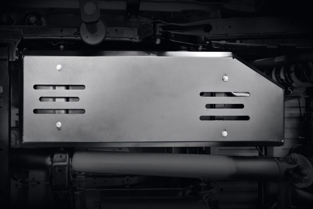 4/4 Fuel Tank Guard